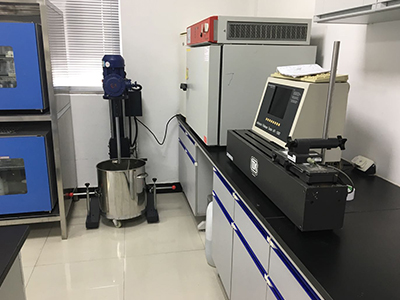 實(shí)驗(yàn)室一角